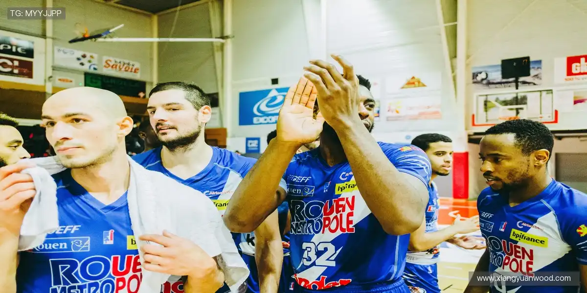 珍藏热爱,把赛场记忆带回家📸🎁